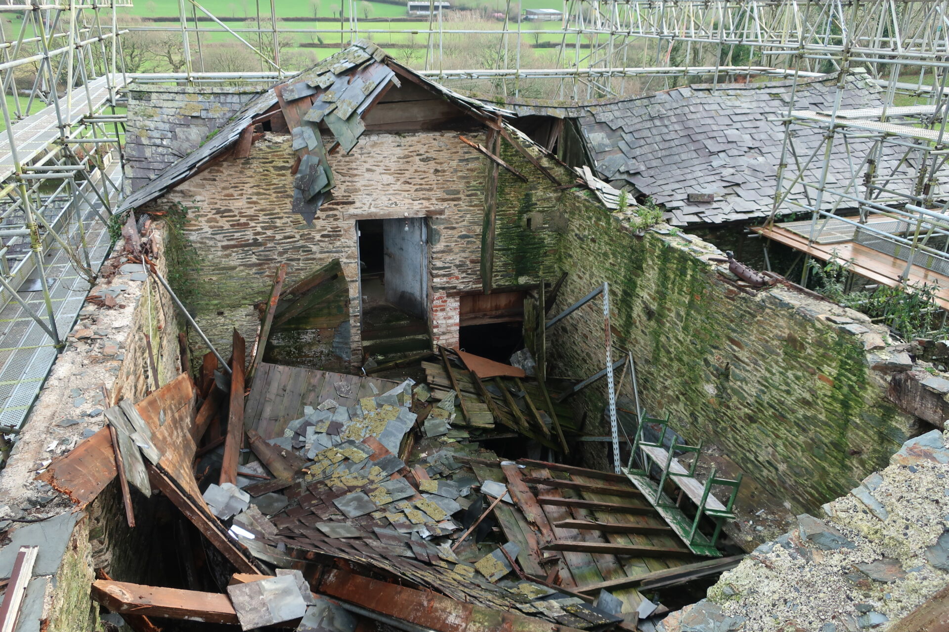 Crowndale Estate – Barn Refurbishment Works Crowndale Estate - Barn Refurbishment Works
